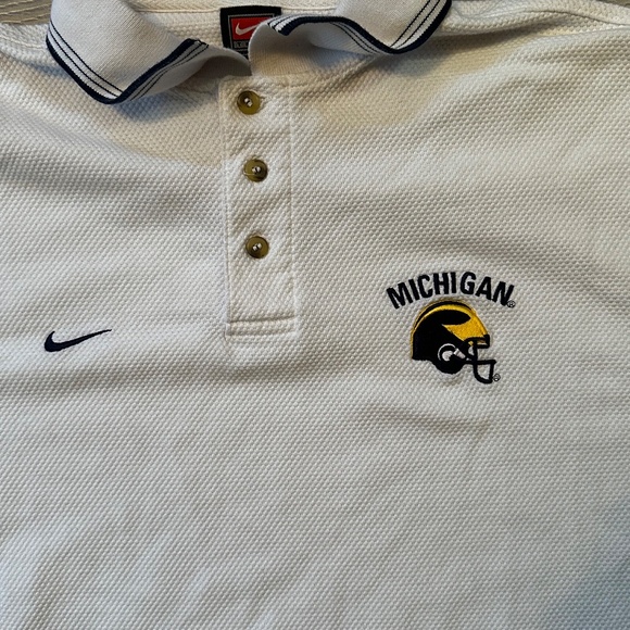 Vintage 00s Nike Michigan Knit Fabric Embroidered Baggy Polo - Picture 3 of 4